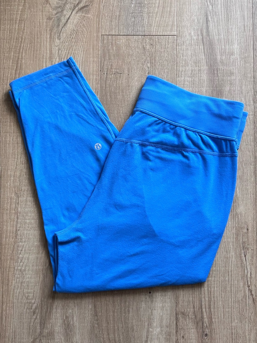Lululemon Free Fall Crop Pant 21” in Porcelaine
